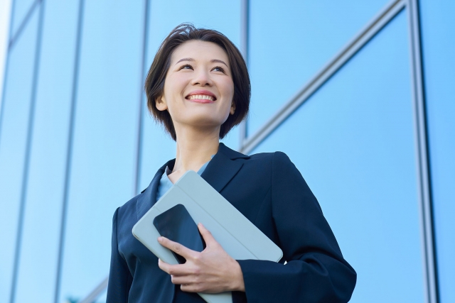 女性による大阪営業代行